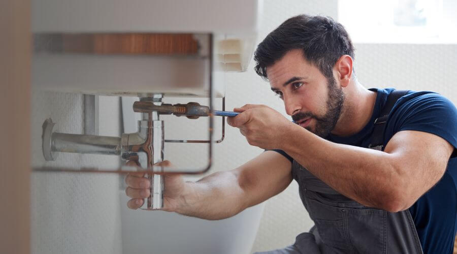 Professional water heater installation services in Leivasy, WV